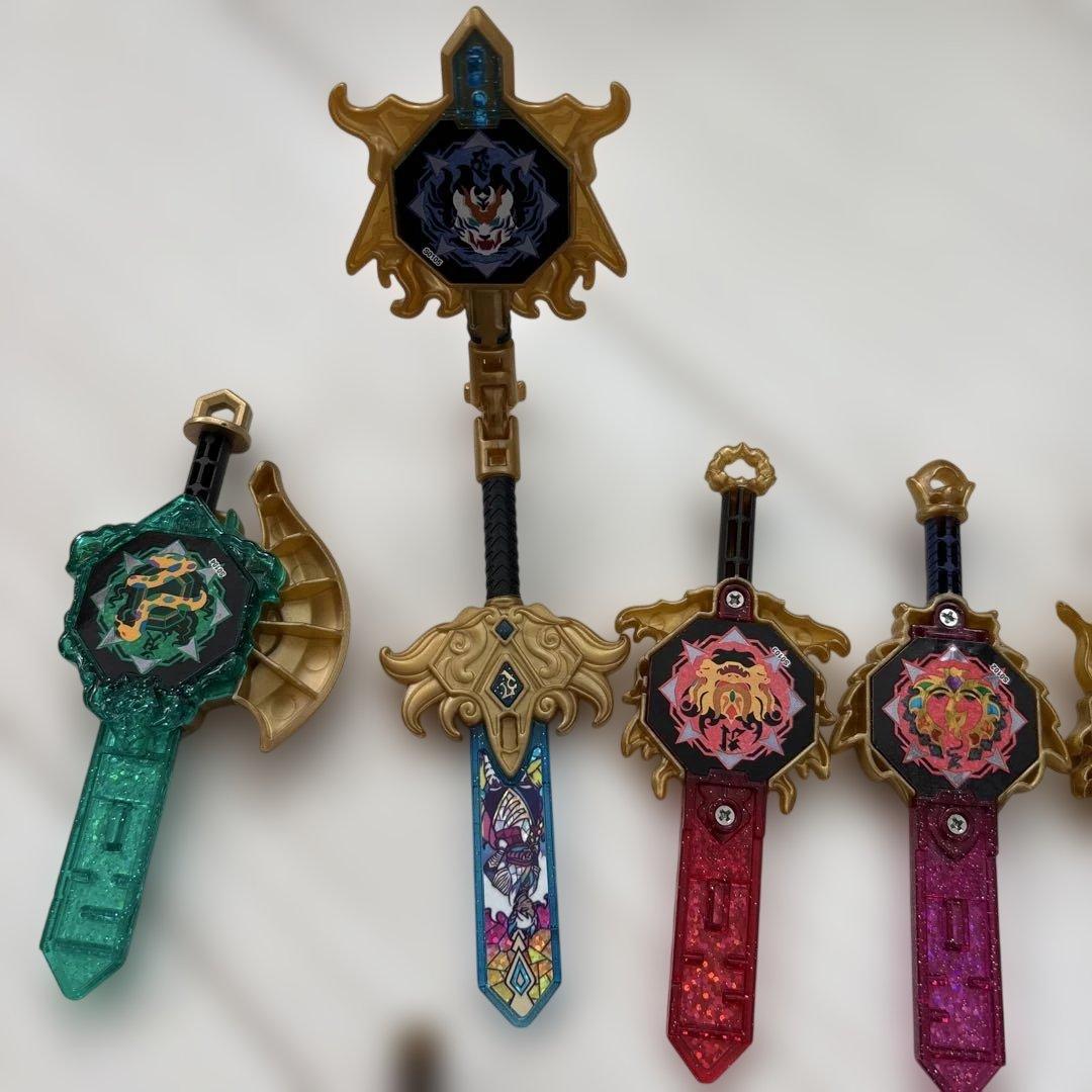 DX妖怪ウォッチオーガ　妖聖剣8本 闇閻魔アギト