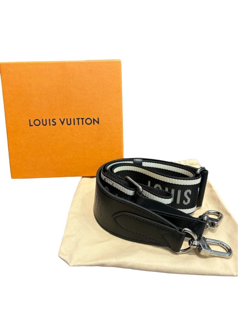 LOUIS VUITTON （ルイヴィトン）ショルダーストラップJ02496