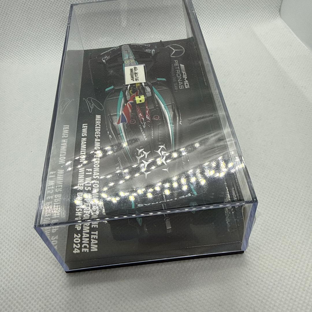 ミニチャンプス 1/43 メルセデスF1 W15 L.ハミルトン イギリスGP