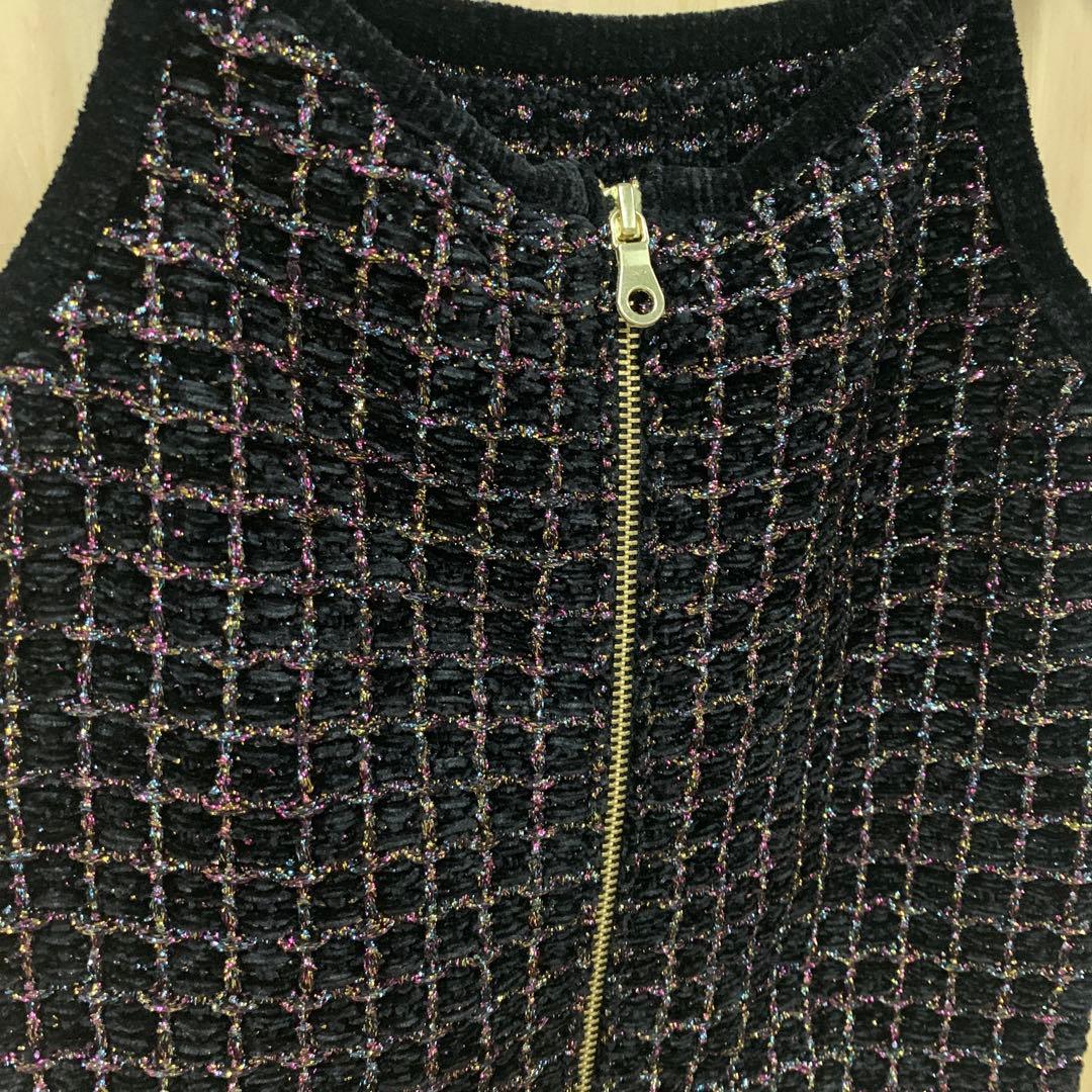 J2555グレースコンチネンタル　ラメツイードニットキャミ