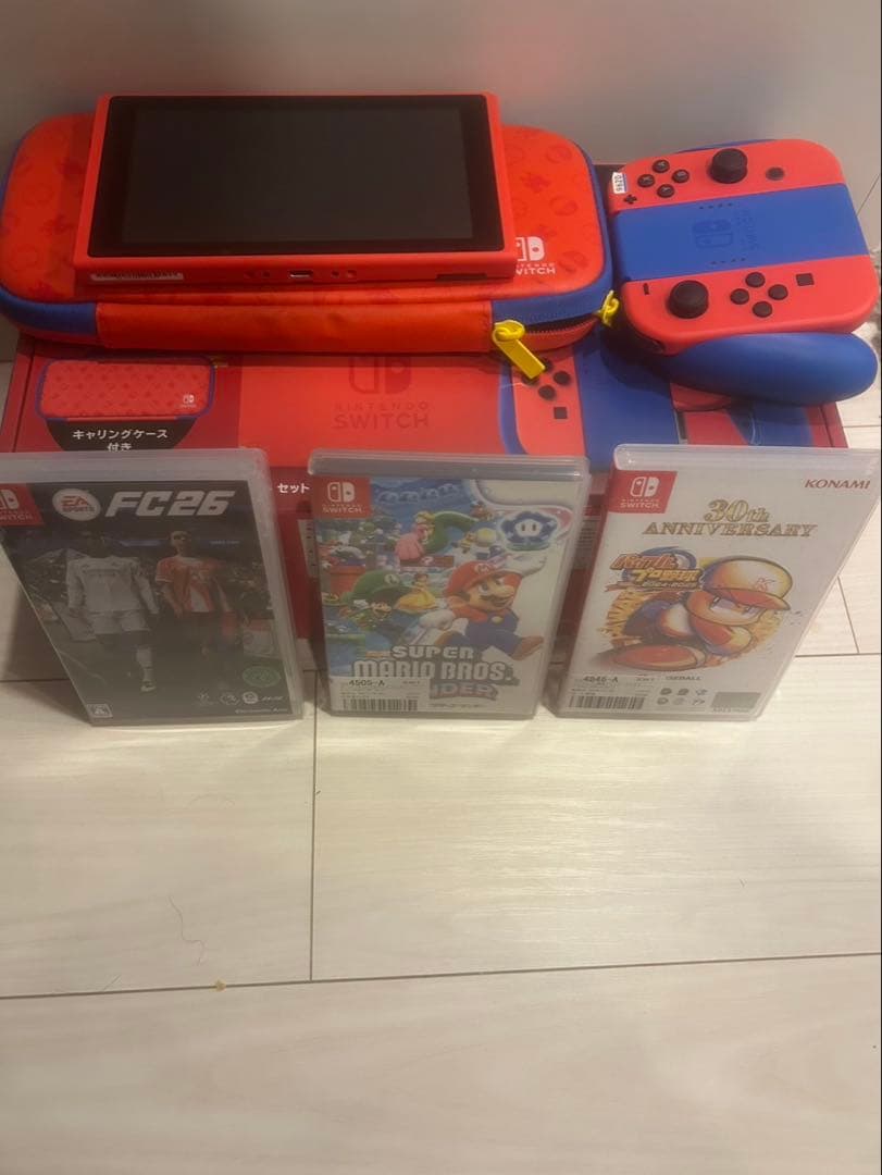 Nintendo Switchマリオレッドブルーセット