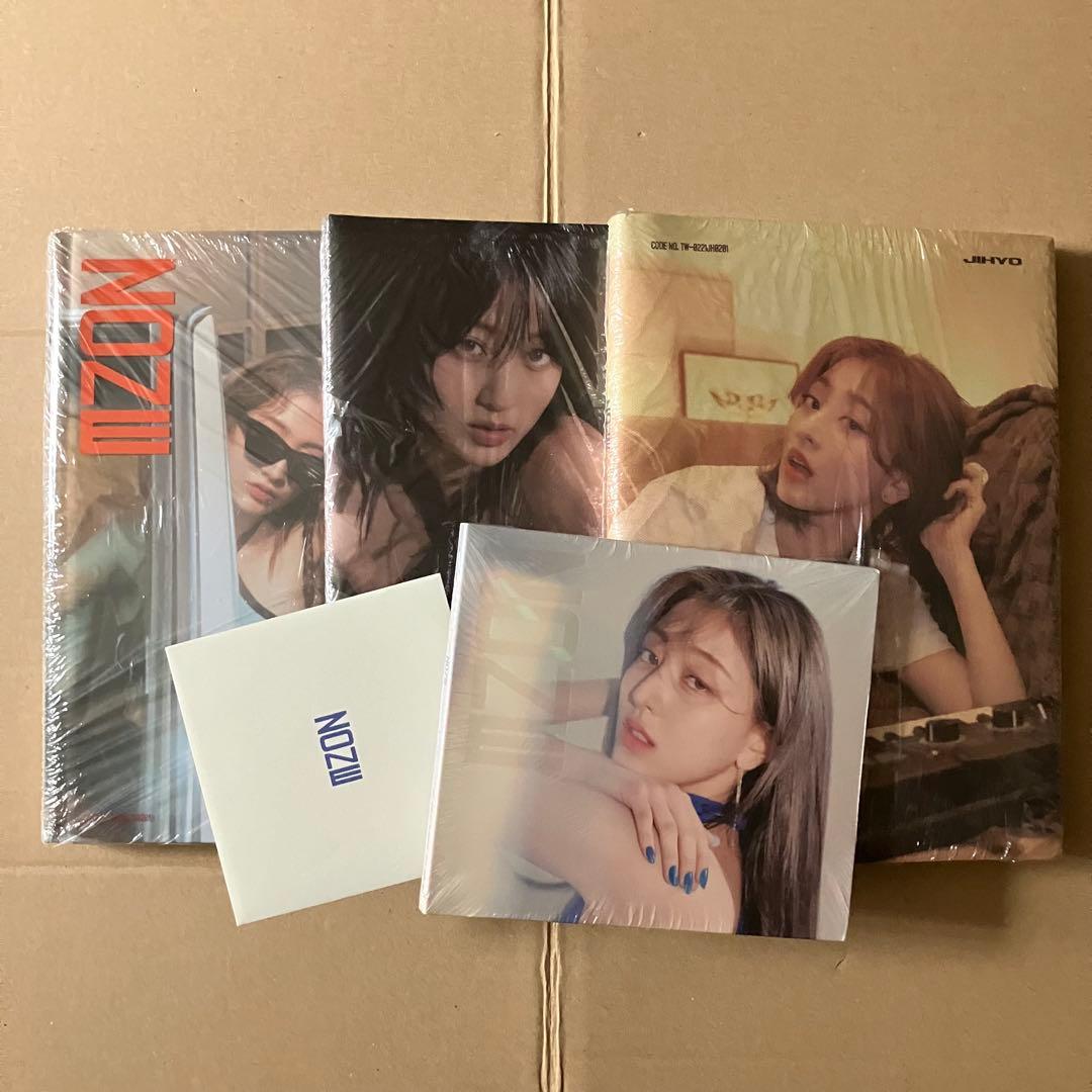 【新品未開封】JIHYO ジヒョ アルバム ZONE　4枚セット