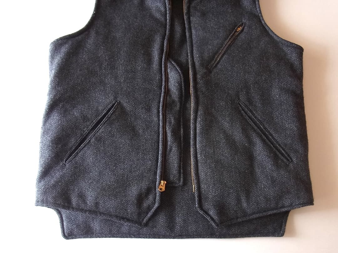 Post Overalls E-Z CRUZ VEST／ウールヘリンボーンベスト