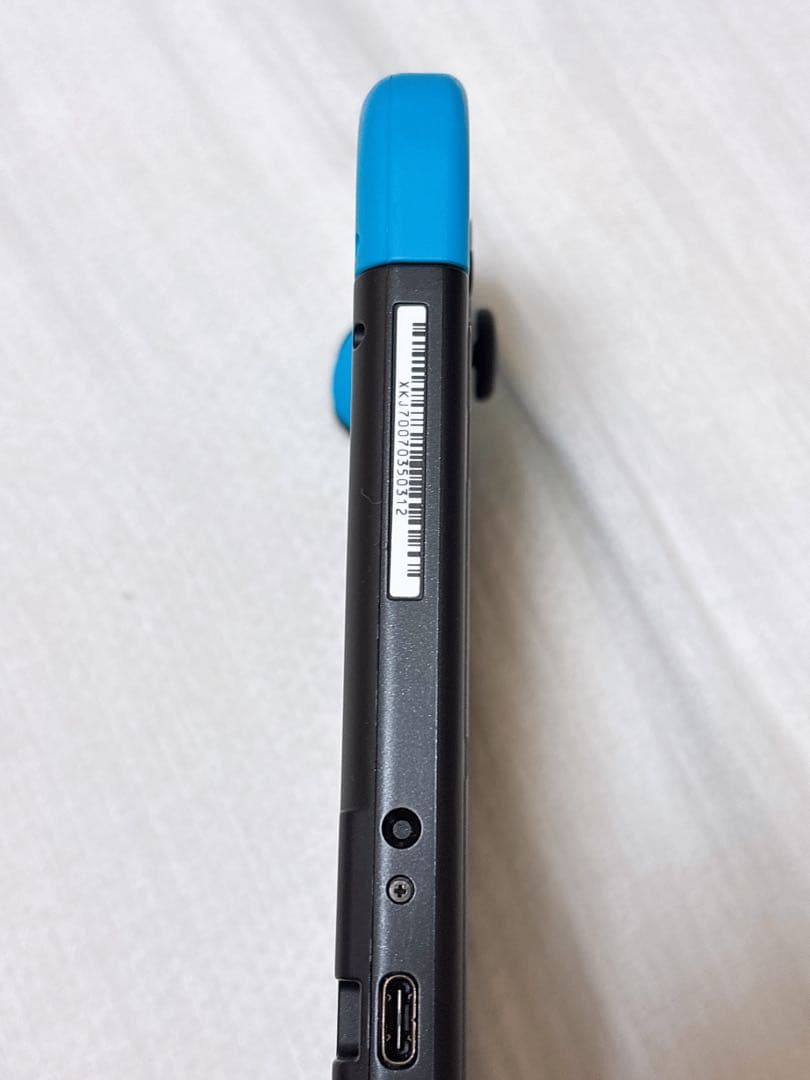 Nintendo Switch 本体 青/赤ジョイコン