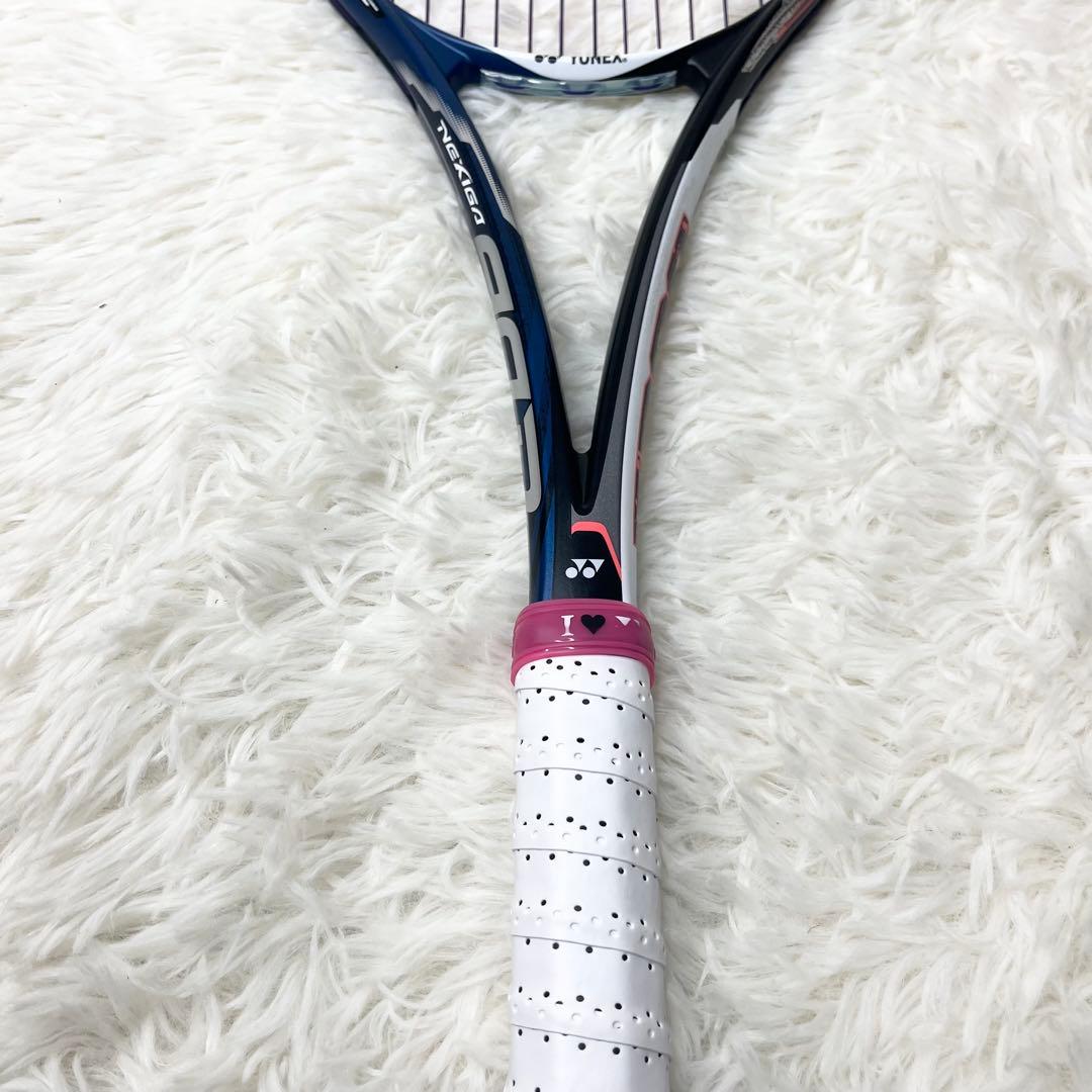 【美品】 ヨネックス ネクシーガ90D UL1 デュアル ダブル前衛