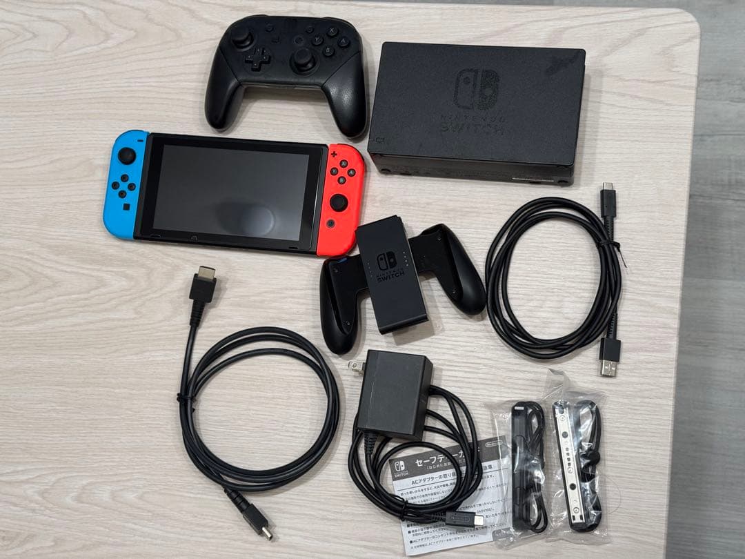 任天堂 Nintendo Switch 本体 箱付き+プロコン