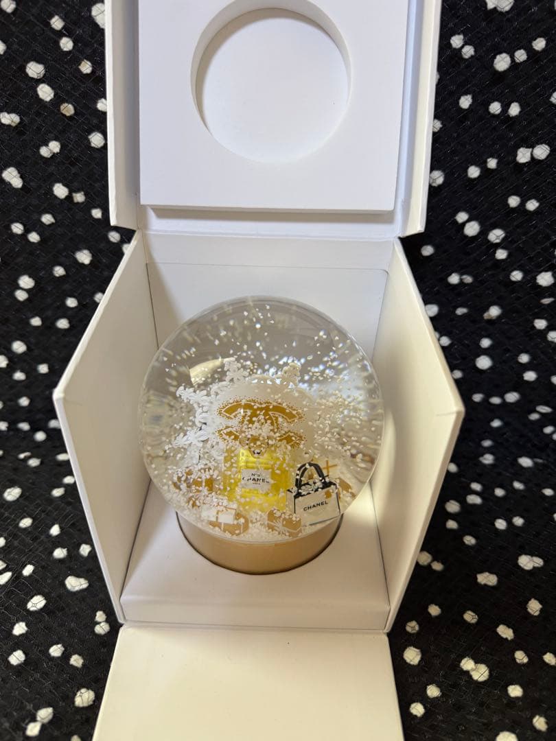 ちゃまるCHANEL 2024限定スノードームノベルティ