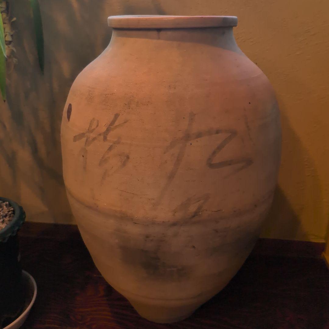 【貴重品】陶器の壺 縄文時代手書き模様 ベージュ