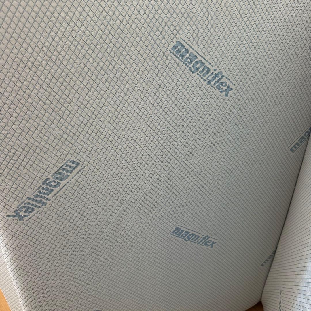 マニフレックス　DDウィング 三つ折り高反発マットレス シングル