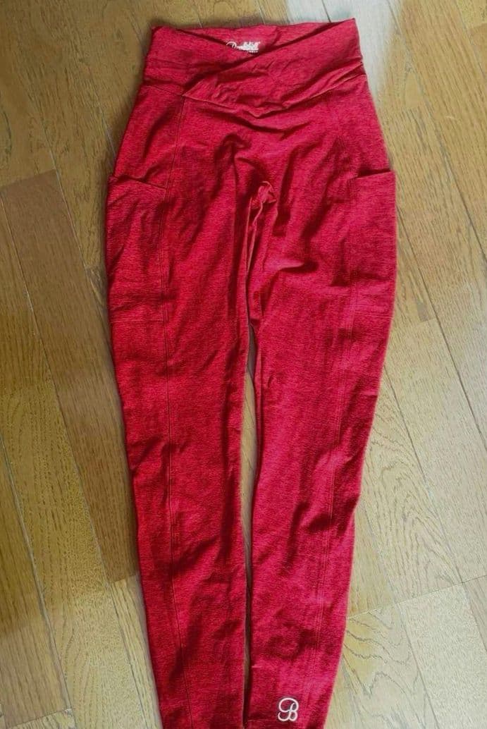 bombshell sportswear ボムシェル　レギンス ヨガ　ラン　ジム