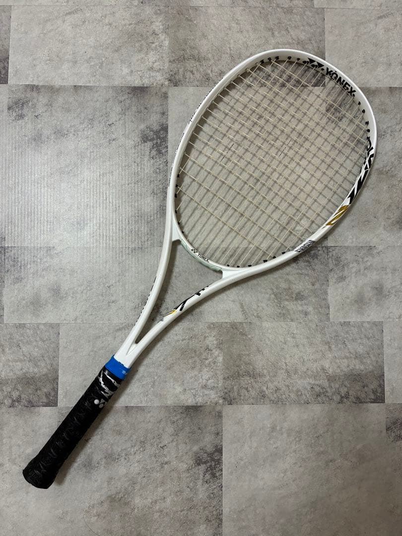 YONEX GEO70V ジオブレイク70V ラケット ヨネックス　ホワイト
