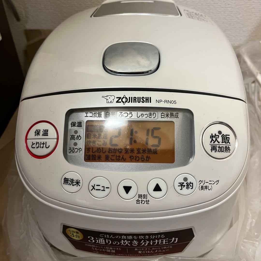 【よしりん】象印 NP-RN05 炊飯器 ホワイト