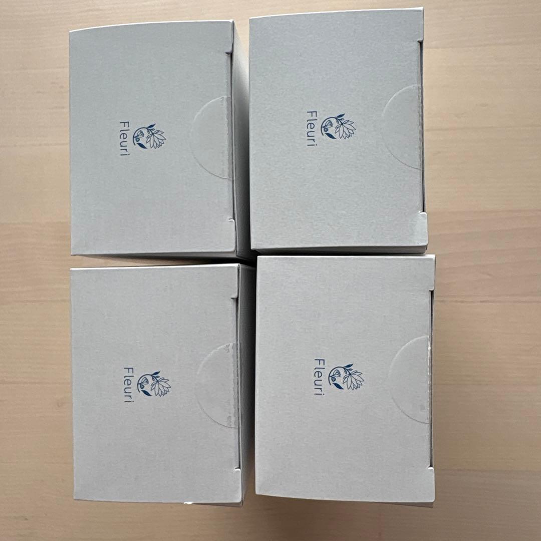 【安心定期購入品】フルリ　クリアゲルクレンズ　150ml×4本