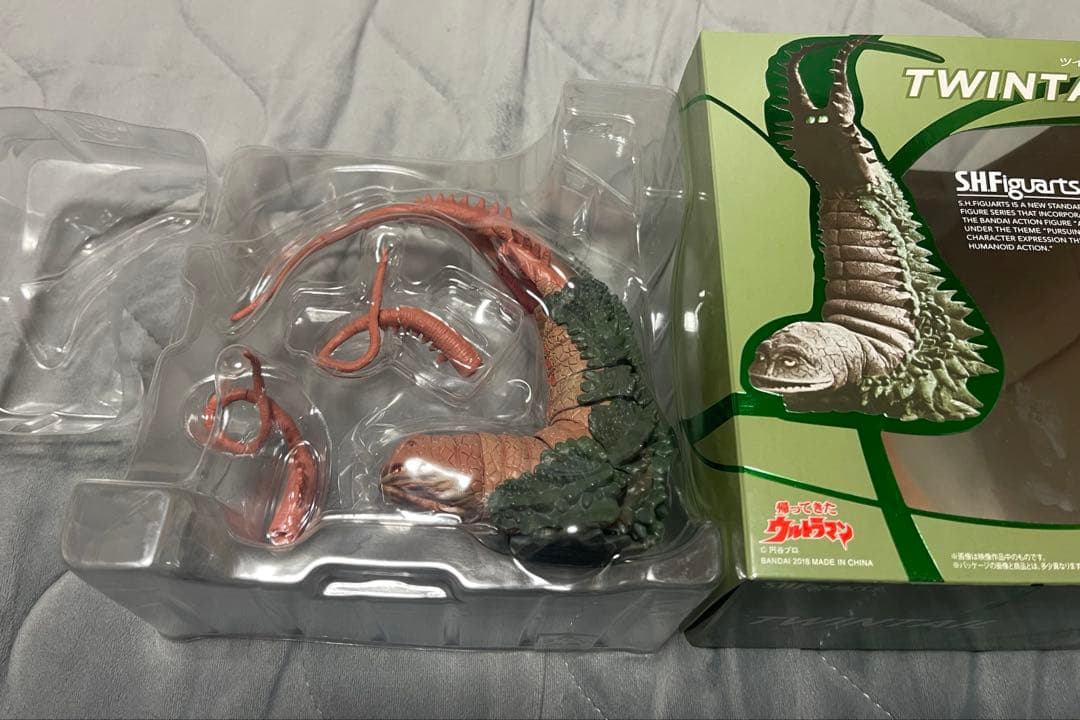 バンダイ S.H.フィギュアーツ ウルトラマン／ゴモラ 他