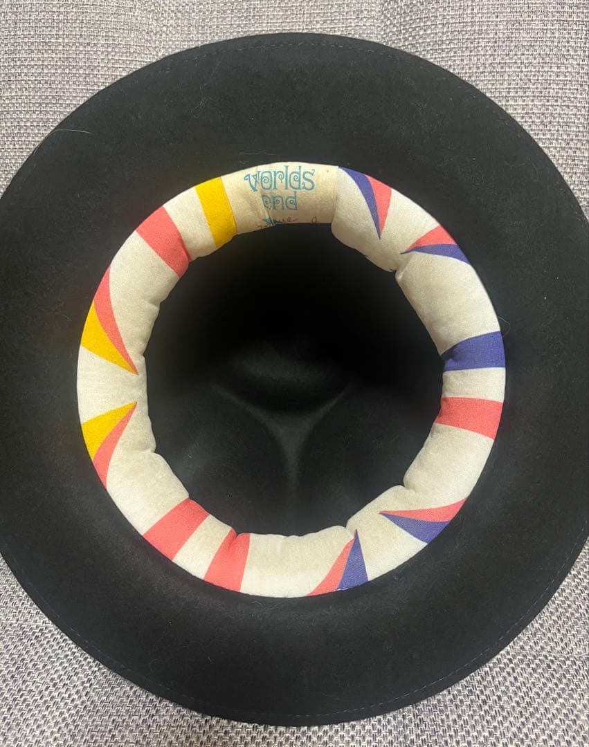 美品Vivienne Westwood worlds endマウンテンハット黒