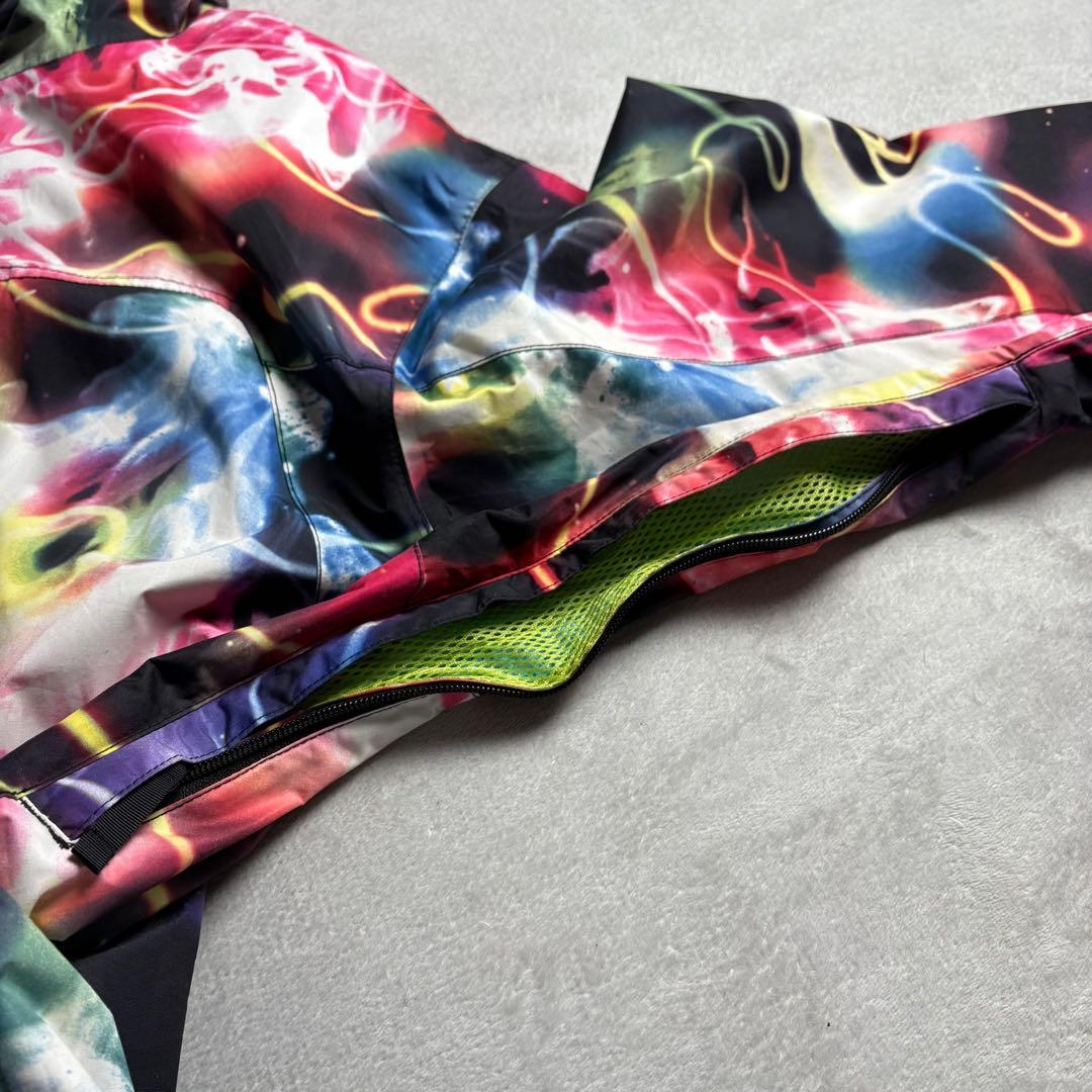 Burton × Chuck Anderson スノーボードジャケット　ネオン