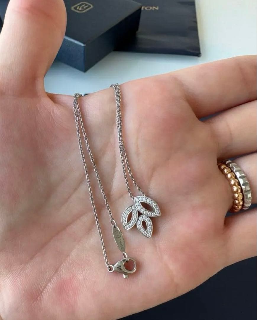 今週末限定値下げ⭐︎Harry Winston リリークラスター・ミニ・ペンダント