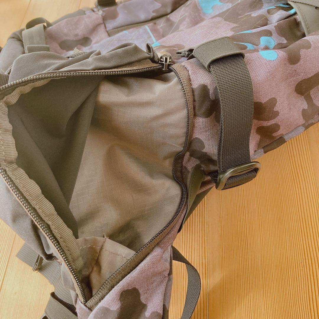 BURTON [AK] バックパック 28L