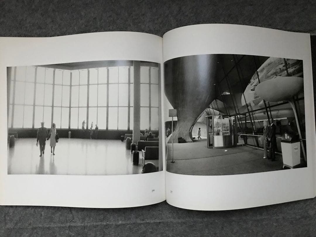 アート・デザイン・音楽 Arrivals and Departures /Garry Winogrand