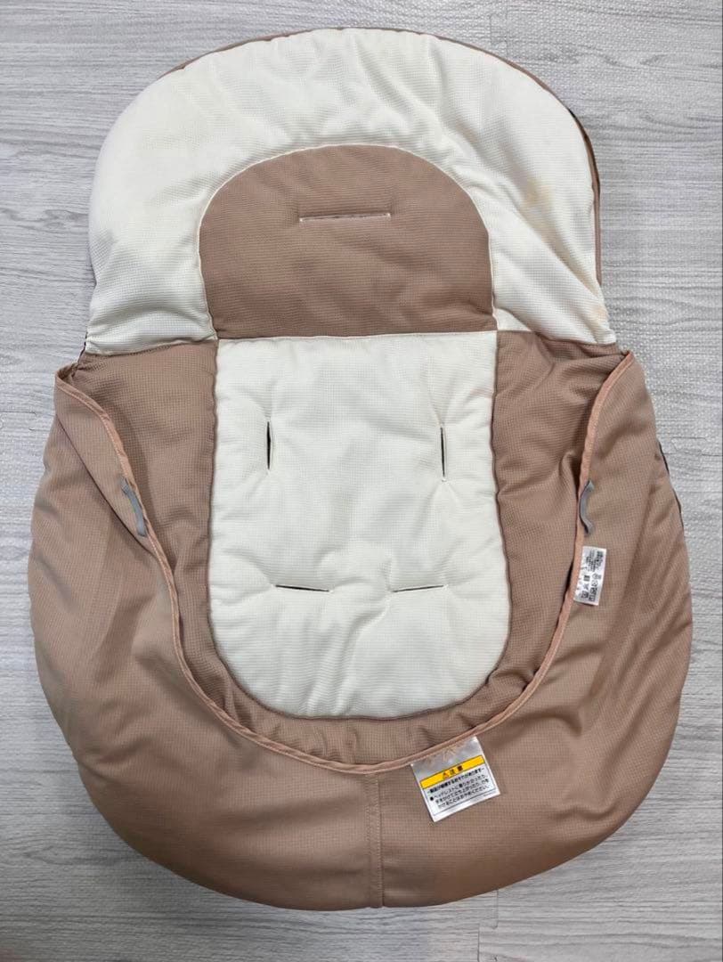 コンビ ハイローチェアー ネムリラ BEDi ヘーゼルベージュ　オートスウィング