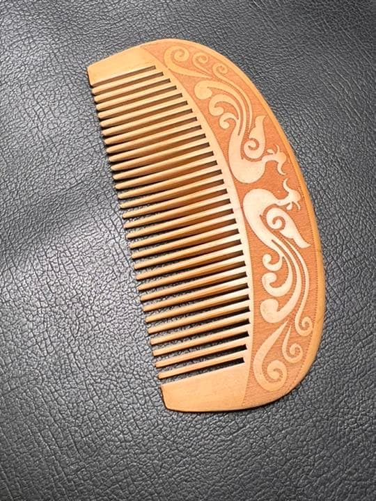 080829  桃の木素材櫛54＊116ミリ