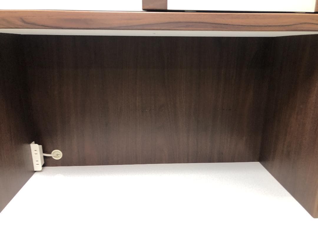 美品 食器棚 幅90cm キッチンボード コンセント付 88106-2-01