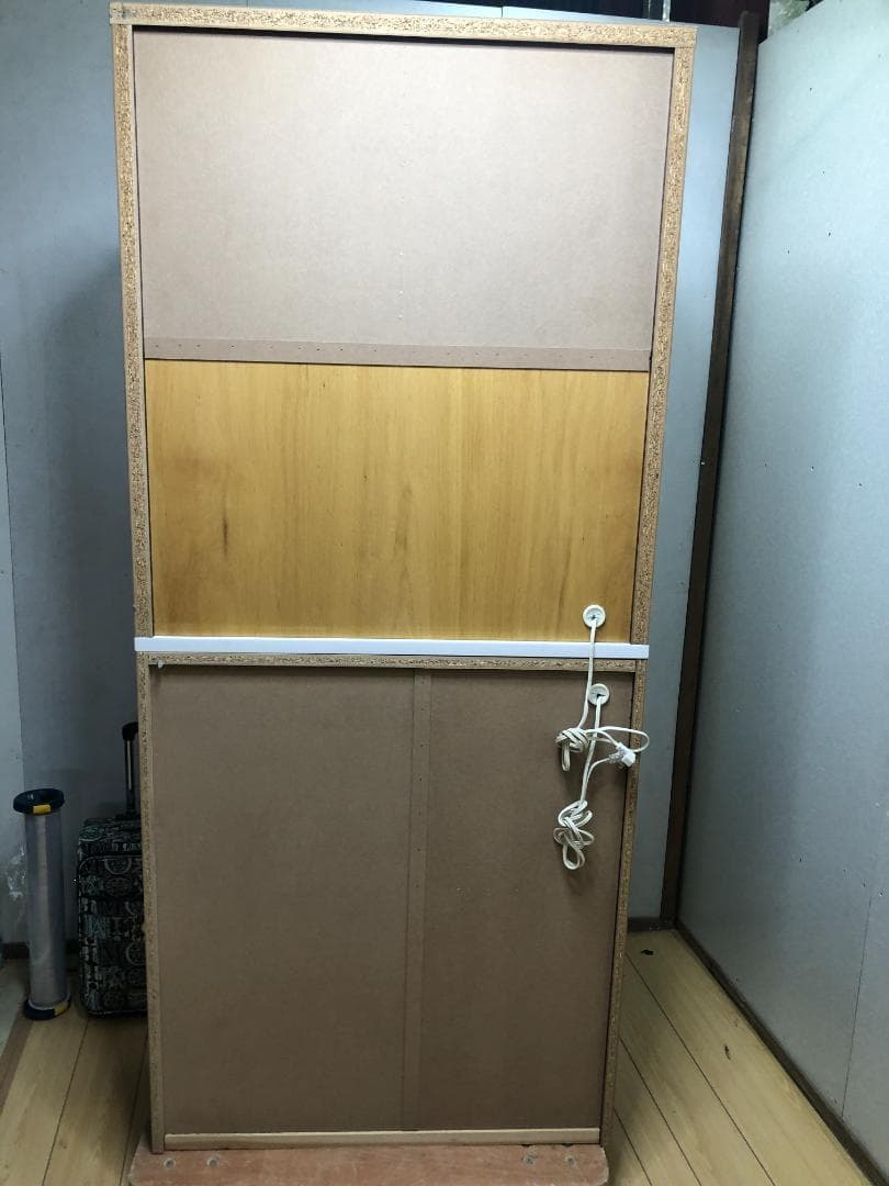 美品 食器棚 幅90cm キッチンボード コンセント付 88106-2-01