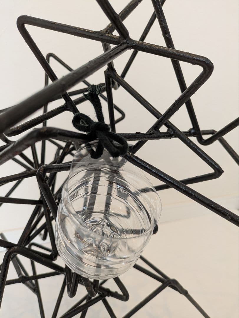 鉄花器オブジェ　3個