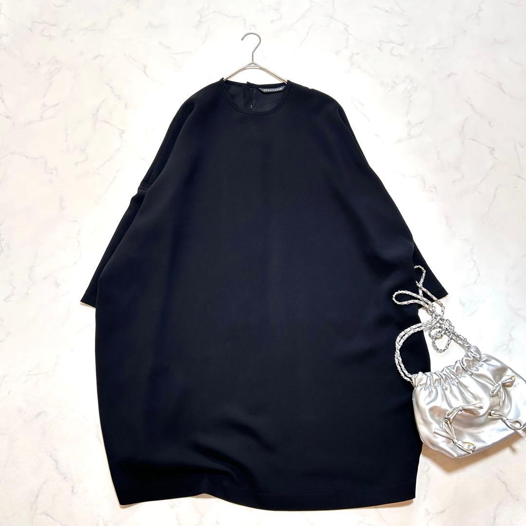 美品ミズイロインド ワイドコクーンワンピース 黒定番人気 セレモニー ゆったり