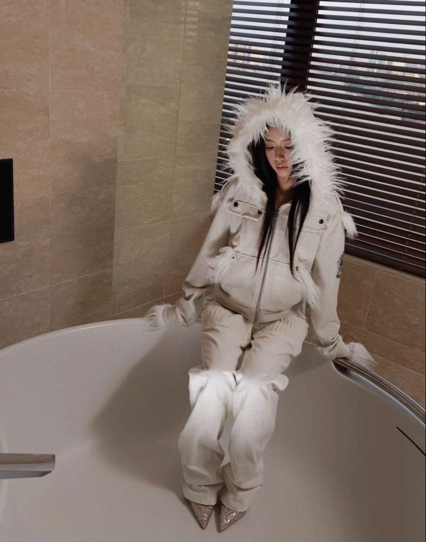 ファー パーカー 白 HIPHOP Y2K ミリタリー 短丈drip ギャル