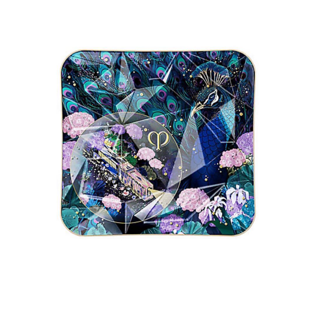 クレドポーボーテ　ル・レオスールデクラ　111 ホリデーコレクション