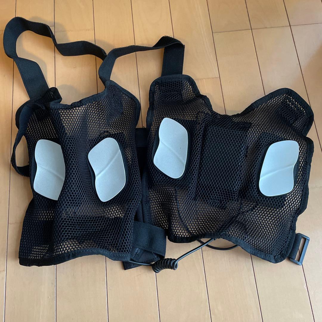 ペルチェベスト　4枚プレート・1度使用の美品