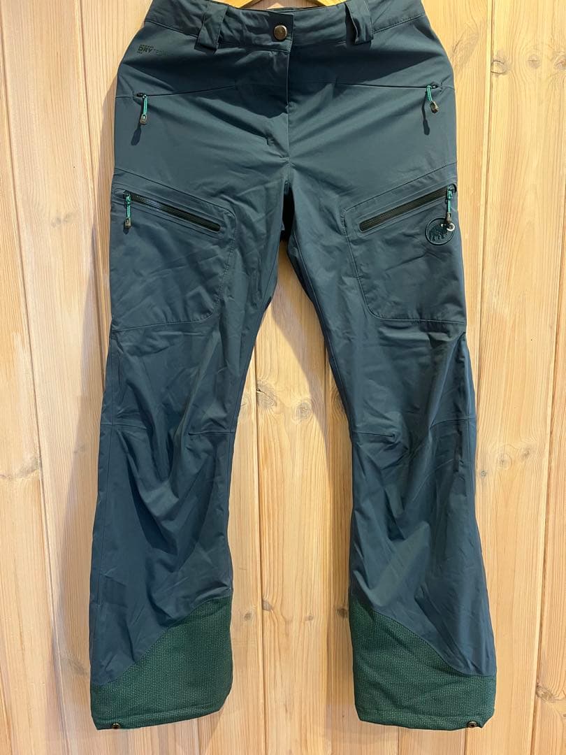 ま*ん様 MAMMUT マムートDRYtech PROパンツ スキー/スノボ