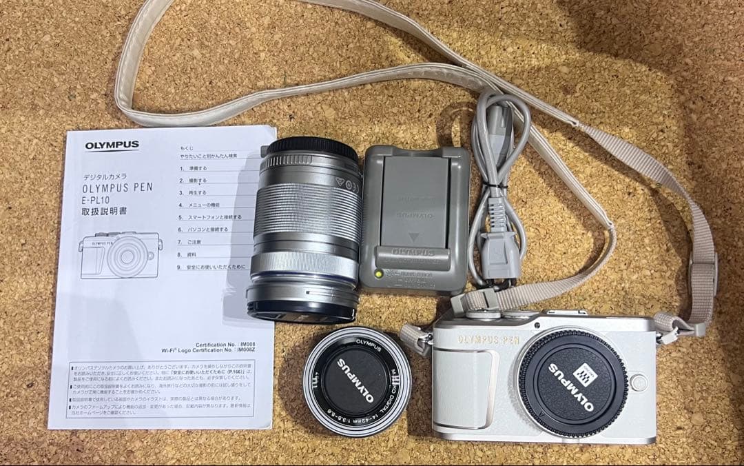 OLYMPUS E-PL10 ミラーレス一眼