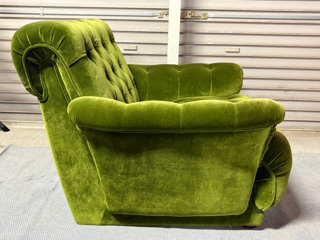 ☆GJ206山口県下松市より オールドカリモク 1人がけソファ　モケットグリーン
