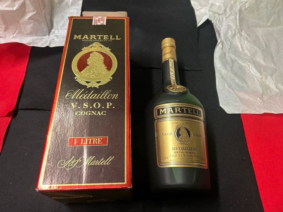 マーテル　古酒　MARTELL MEDAILLON V.S.O.P. 1L