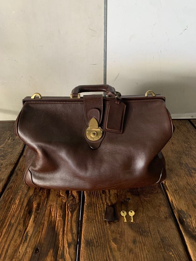 土屋鞄　ボストンパック　レザー　鍵付き