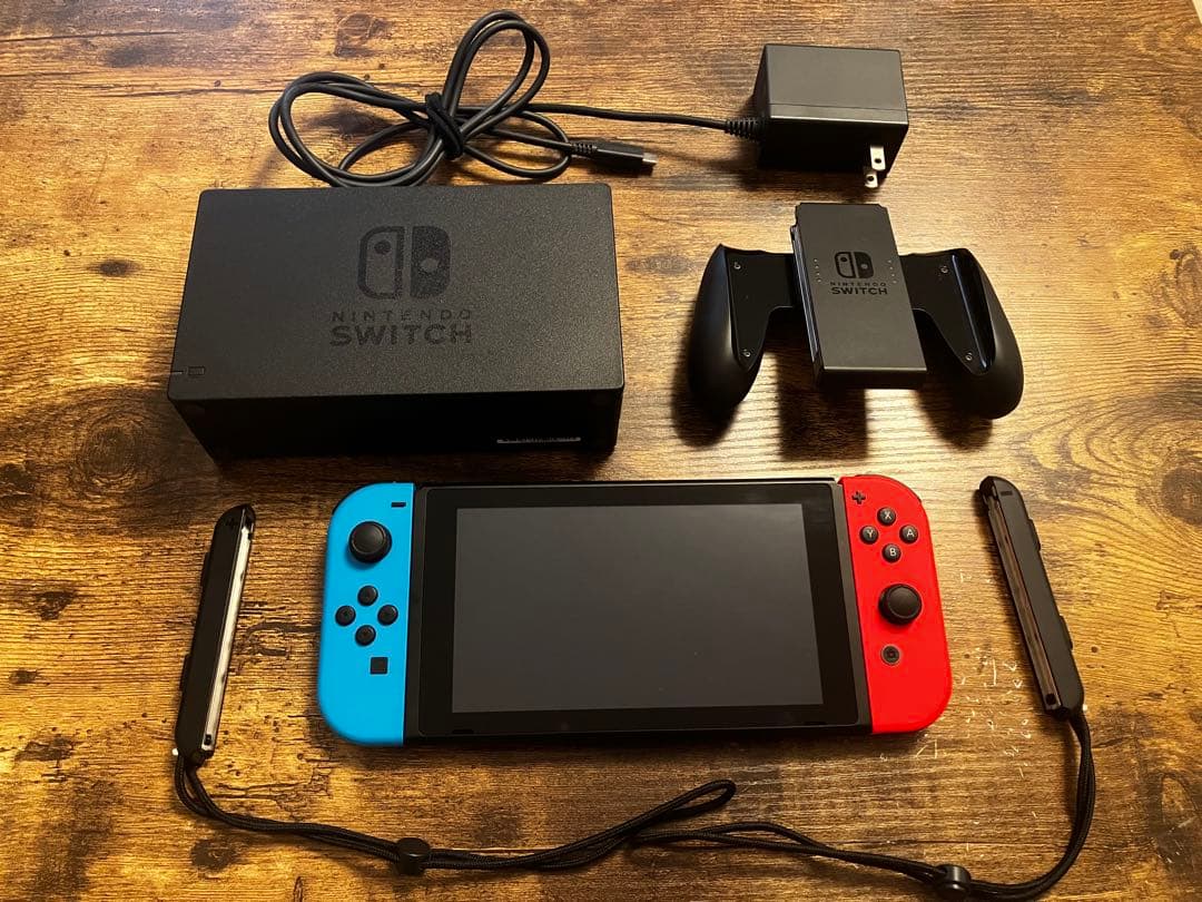 Nintendo switch 本体 HAC-001(-01）