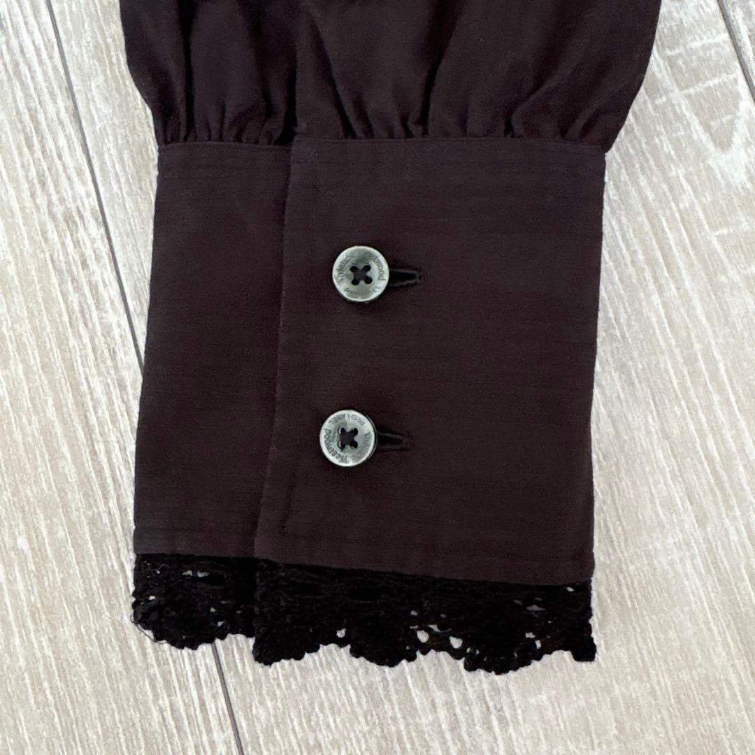 【ヴィヴィアンウエストウッド】長袖シャツ 黒　ブラウス　予備ボタン付き