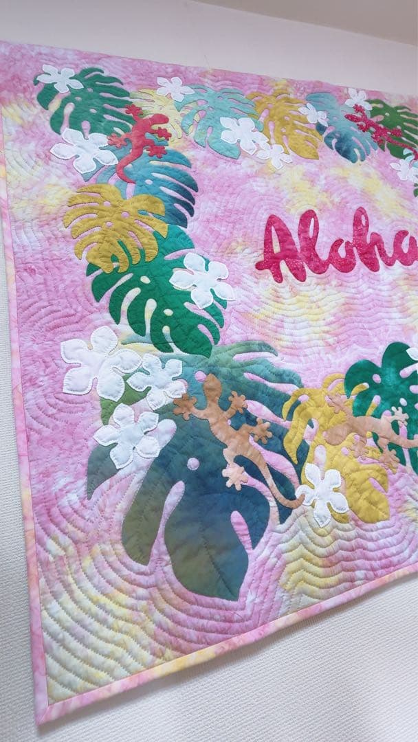 ハワイアンキルト　タペストリー Aloha