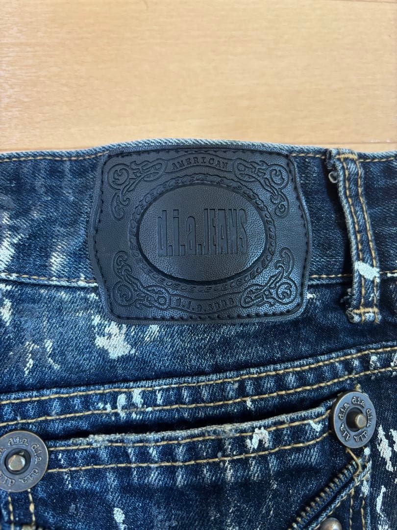 d.i.a 美品 ダメージデニムショートパンツ サイズ24