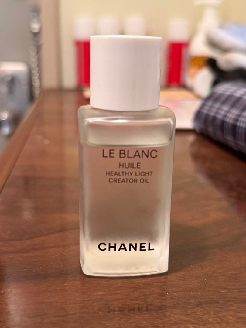 ☆人気☆ シャネル ルブランユイル　オイル