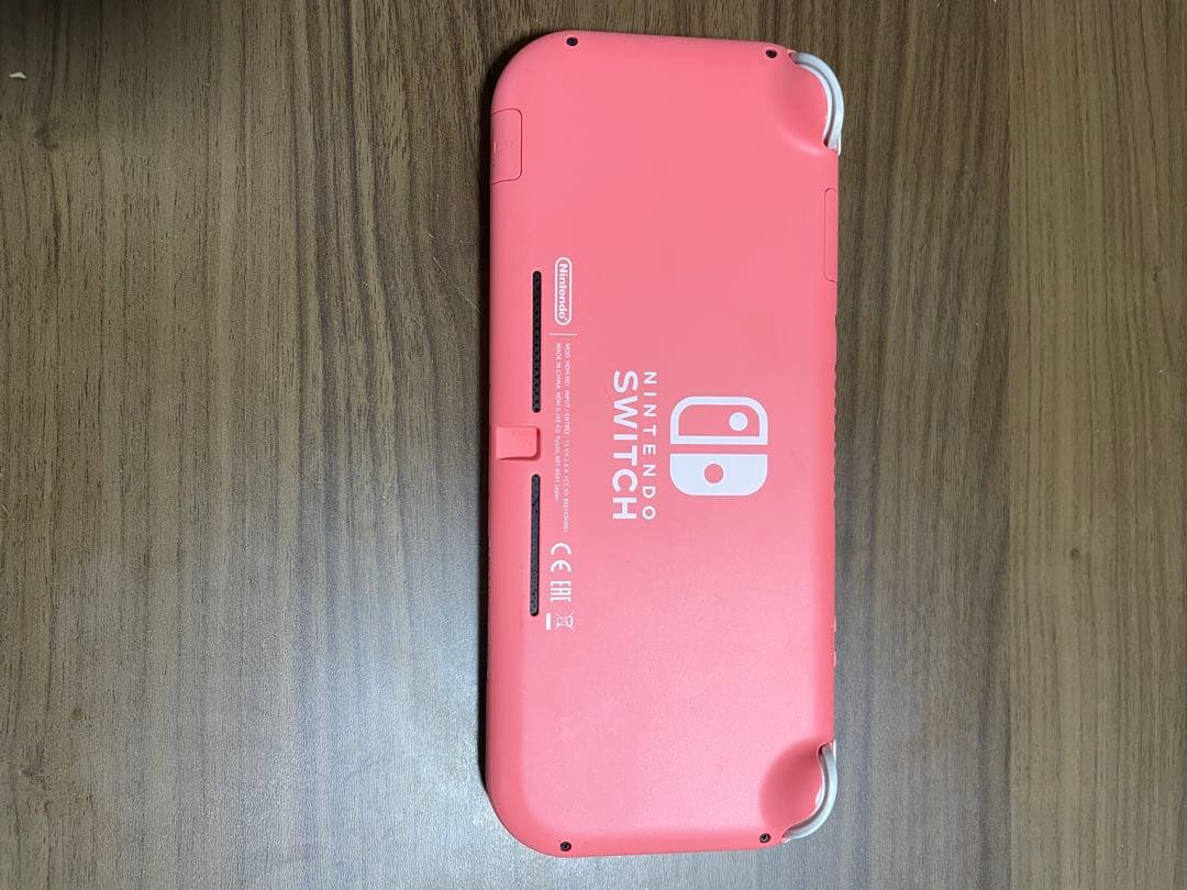 Nintendo Switch Lite コーラル 本体 + ケース