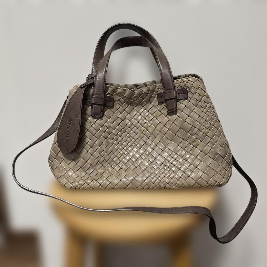 専用　ファルロニ　ハンドバッグ　編み込み　オールレザー　グレージュ　斜め掛け◎