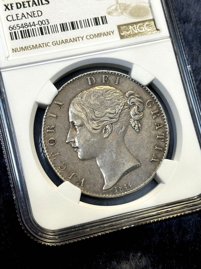 1844年 英国 クラウン銀貨 ヴィクトリア女王 青年像