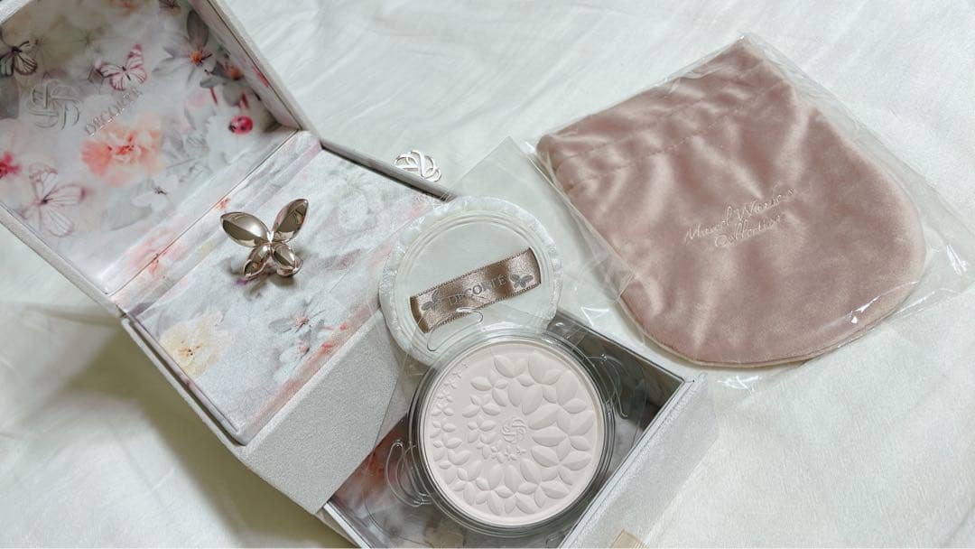 コスメデコルテ フェイスパウダー XIII マルセル ワンダース コレクション