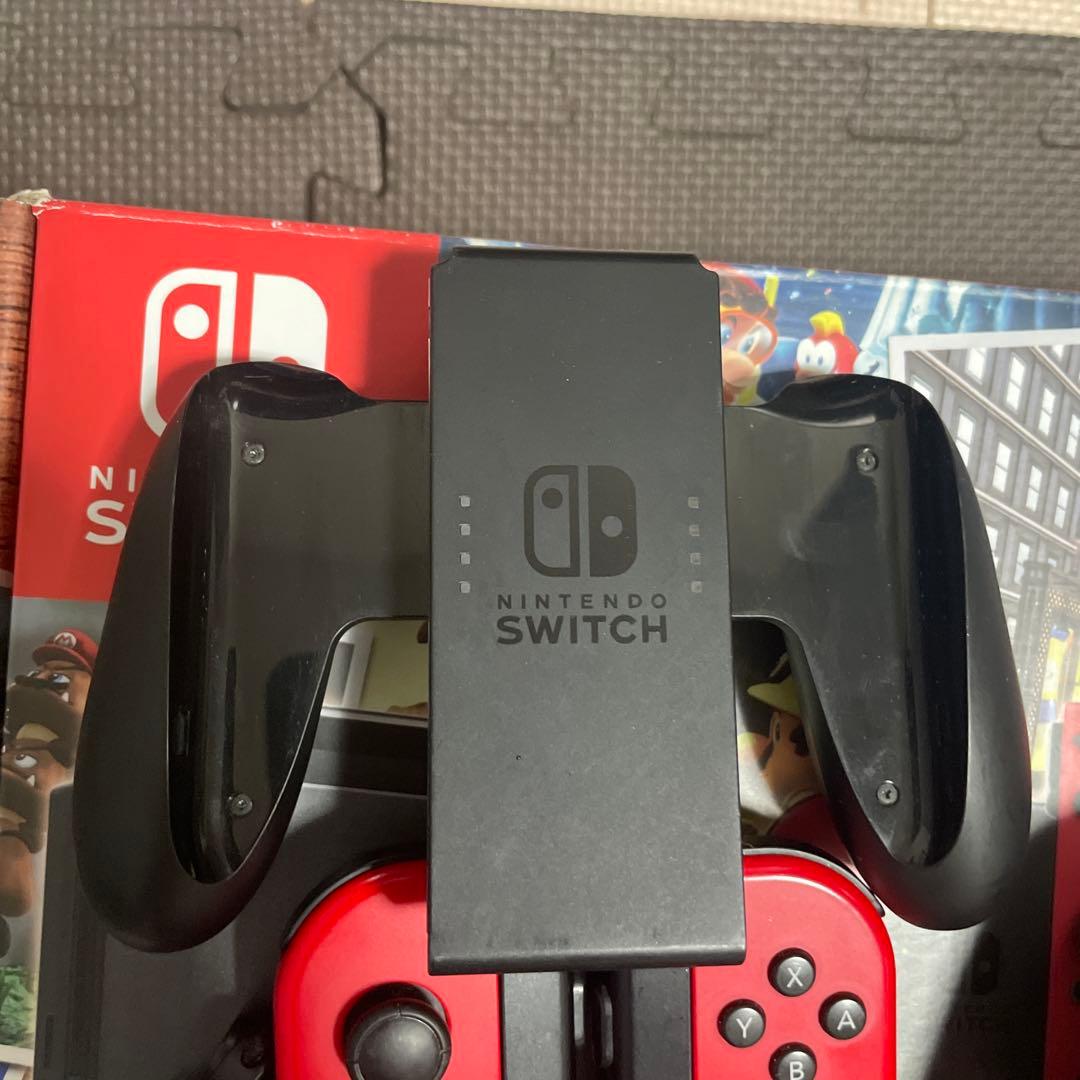 ニンテンドースイッチ　Switch 本体 マリオカート　スマッシュブラザーズ
