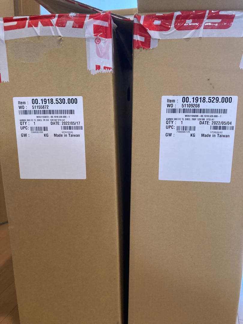 ZIPP 303 Firecrest スプロケ、ローター、タイヤセット