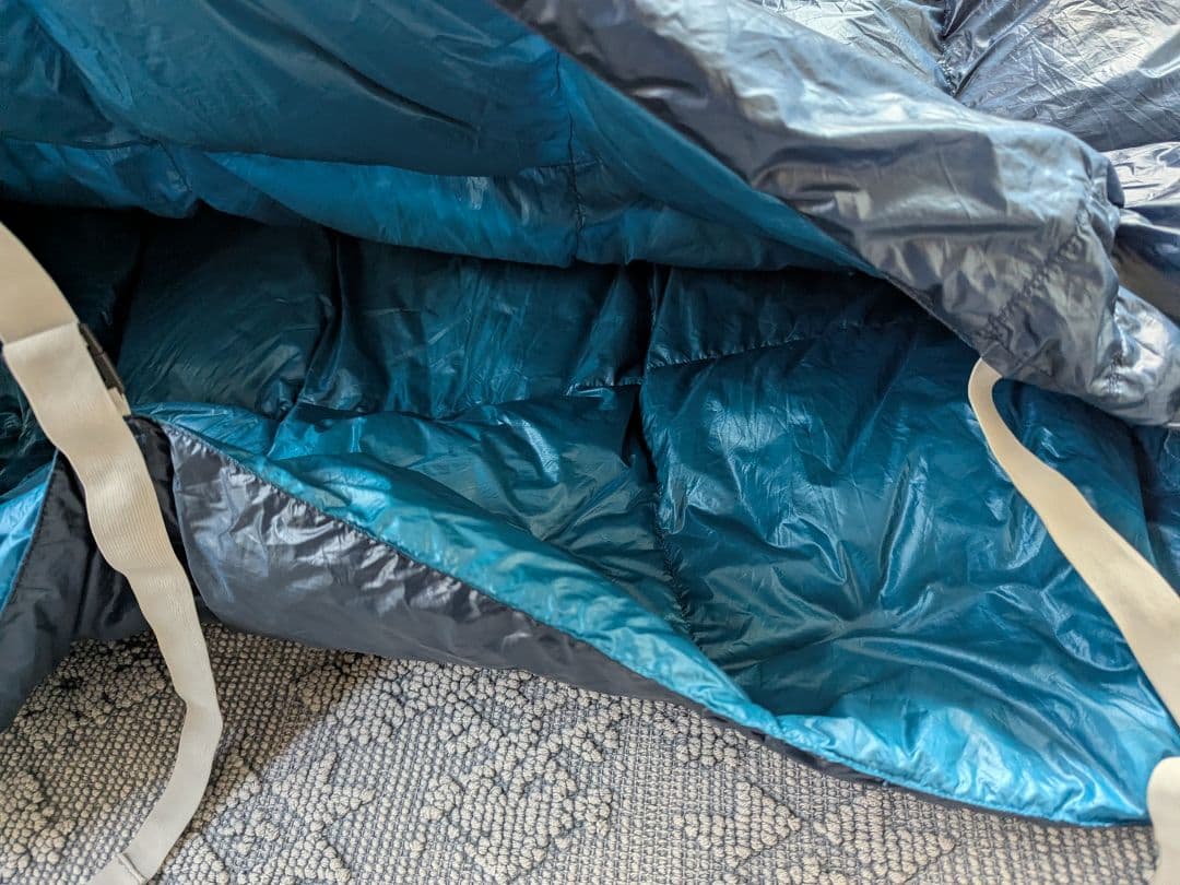 【美品】2023年製 モンベル EX800 ダウン スリーピングラップ ロング