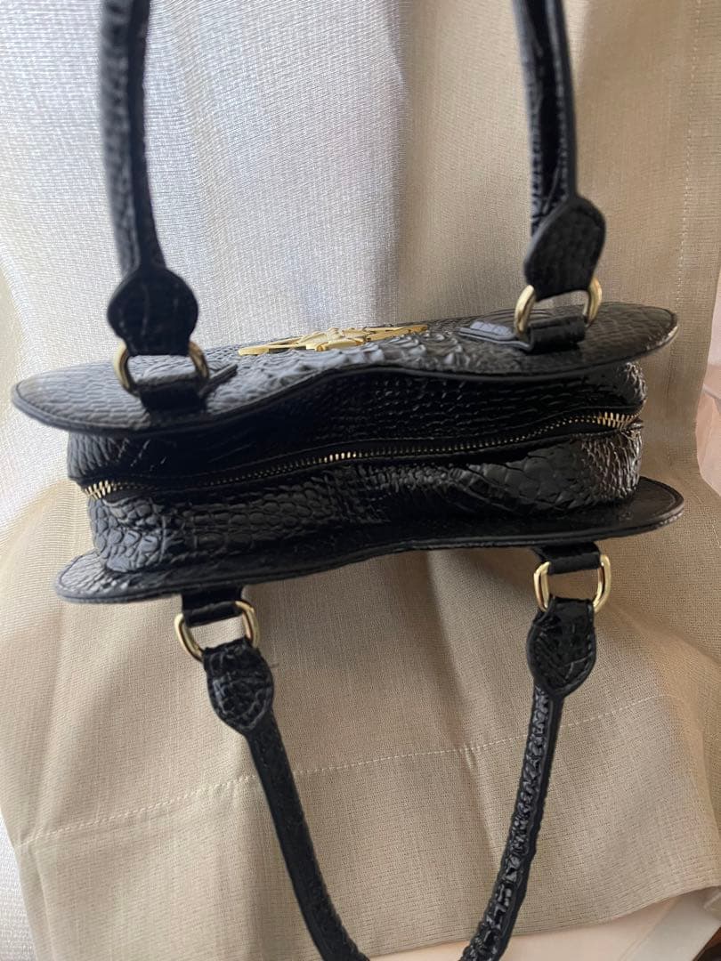 Vivienne Westwood ハート型ハンドバッグ　2wayショルダー美品